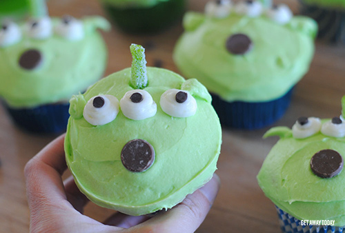 Toy Story Alien Cupcakes Single