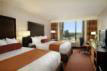 2 Queen Beds