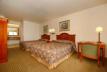 2 Queen Beds