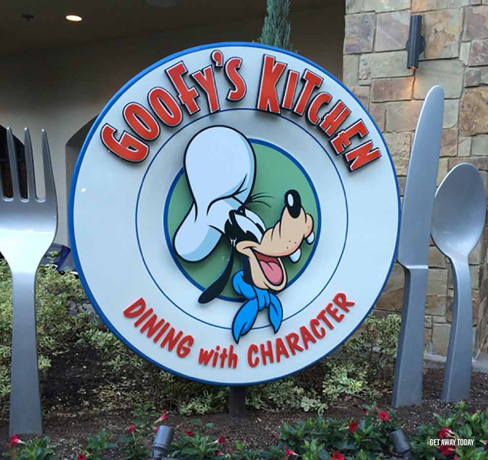 Disney Hotels Difference Goofy's Kitchen Sign