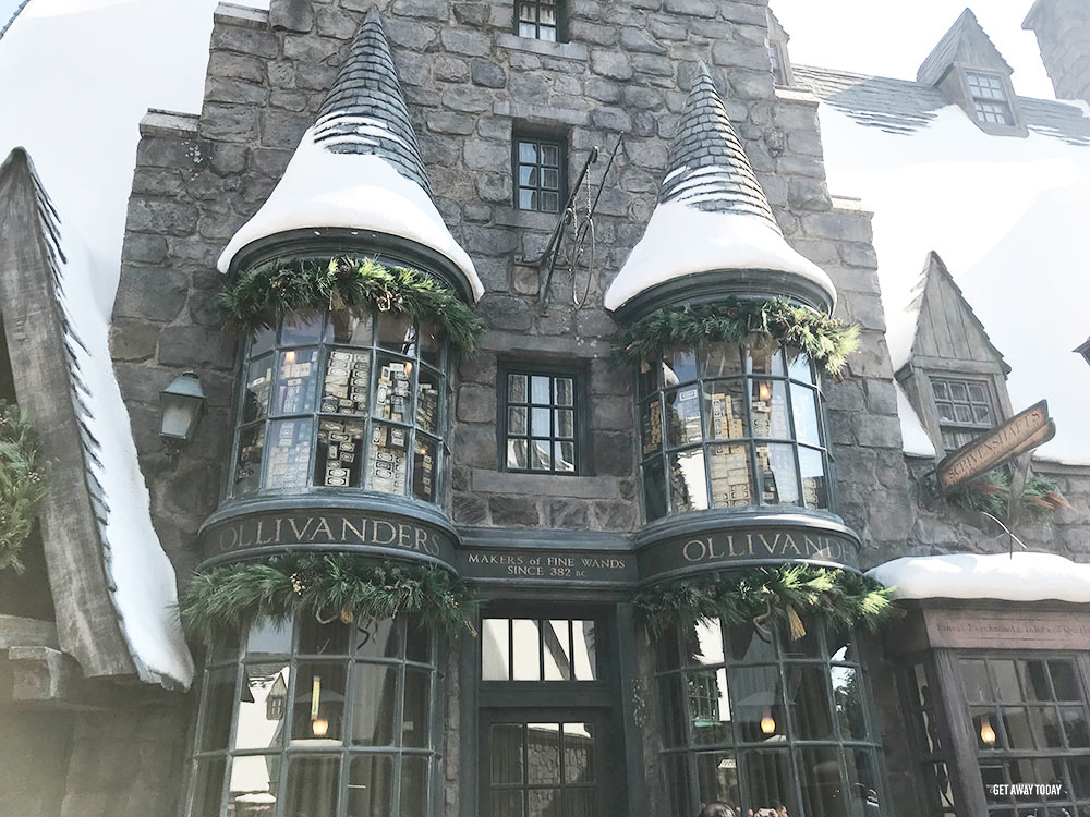 Wizarding World of Harry Potter Ollivanders Wands