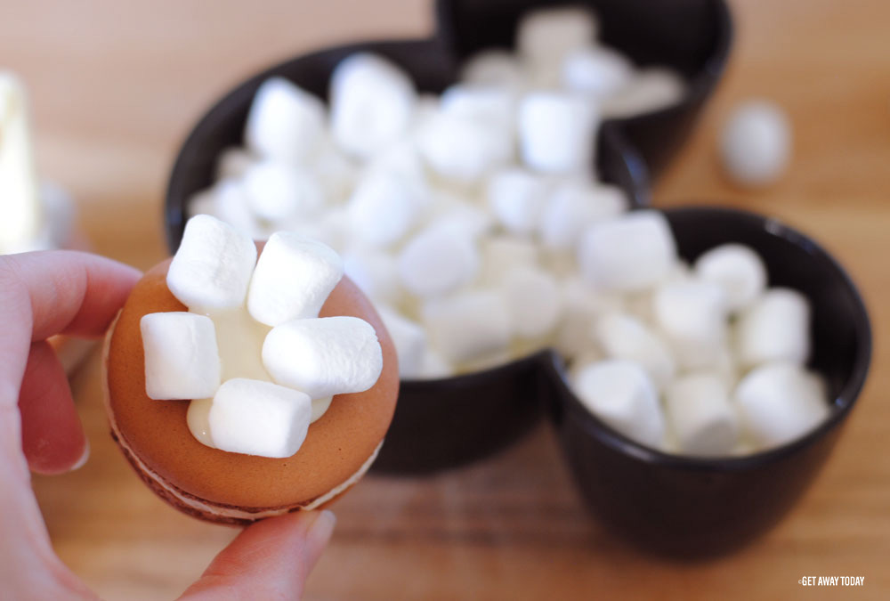 Hot Cocoa Marshmallow Macaron Tutorial Mini marshmallows