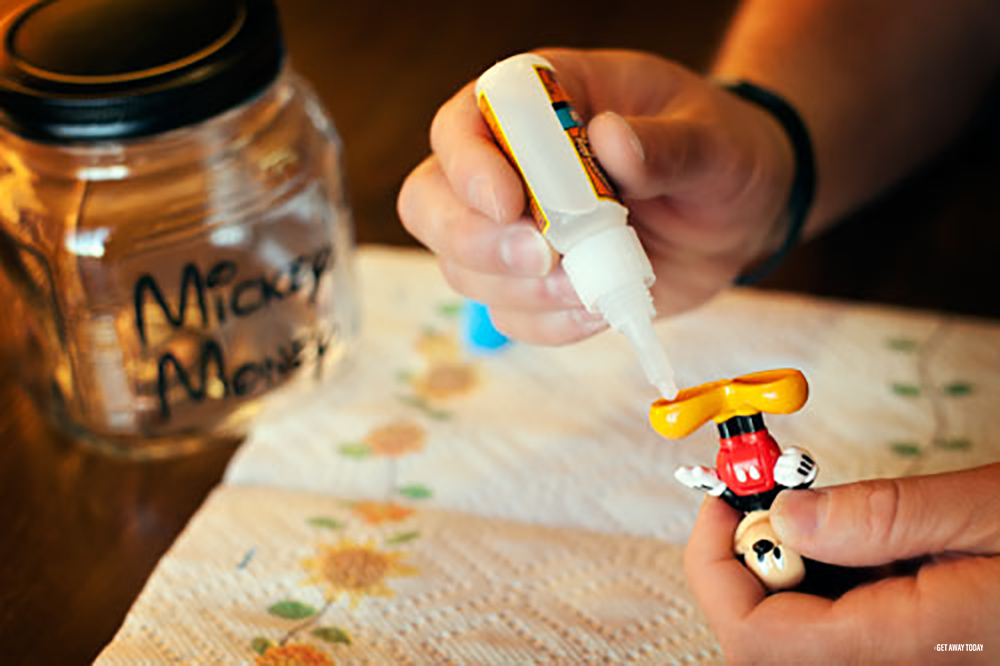 Mickey Savings Jar Glue