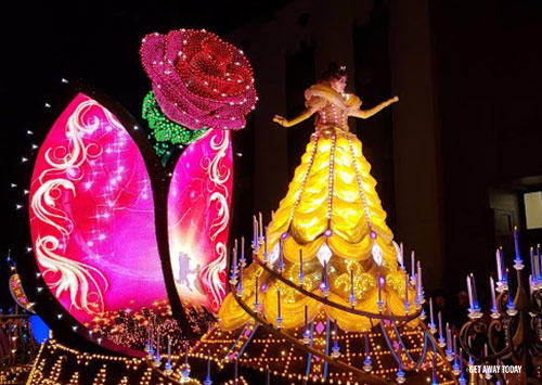 10 Things to Look for at Paint the Night Parade Belle