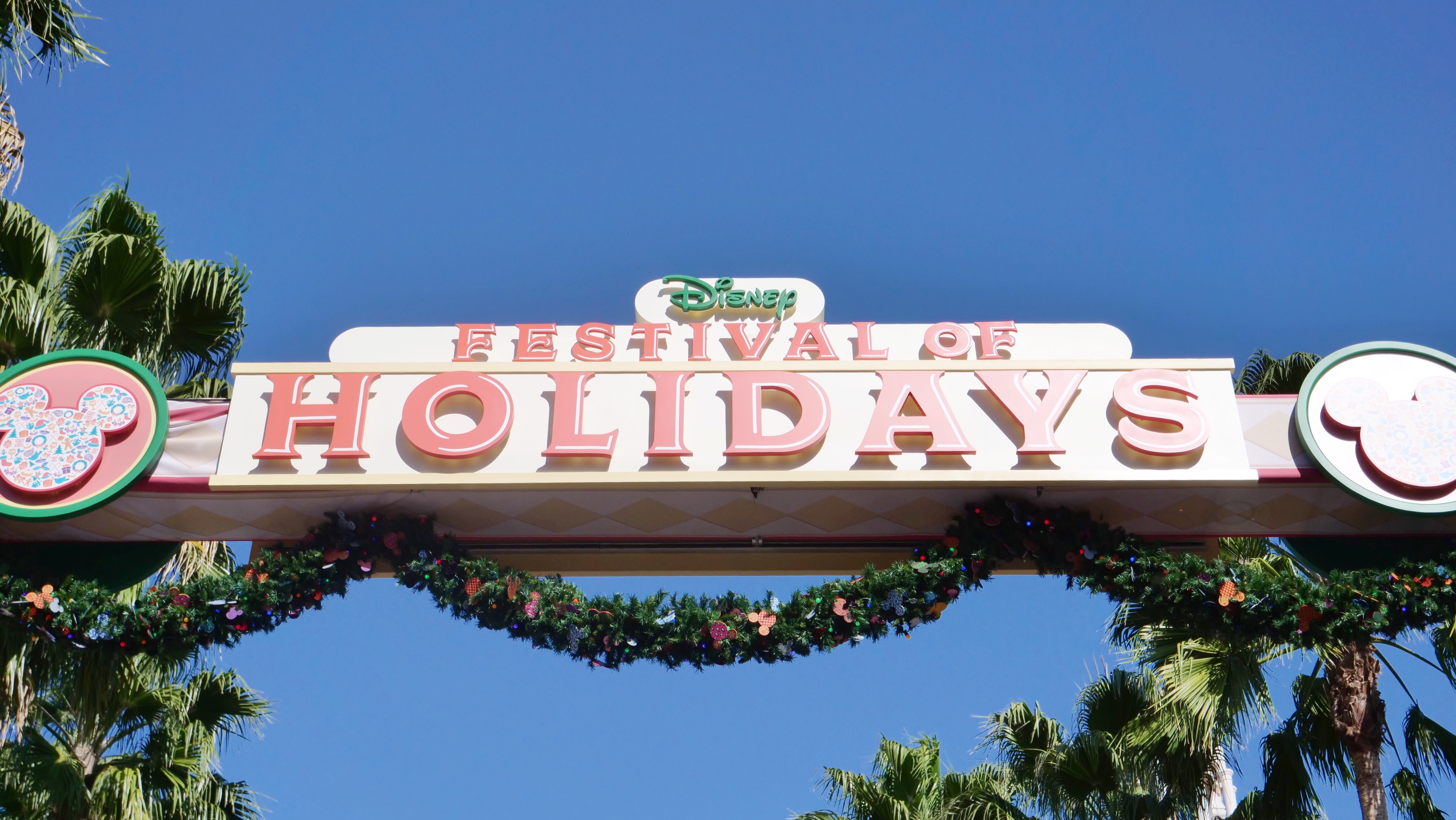Disneyland Holiday Food and Merchandise Guide 2018