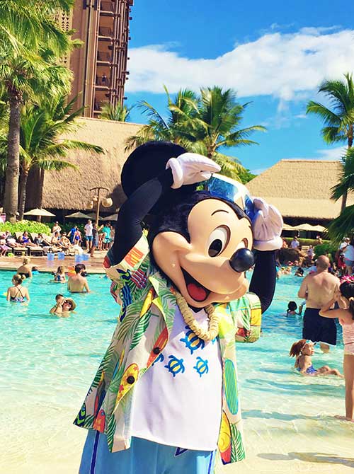 Aulani tips shake-a-shaka pool party with mickey