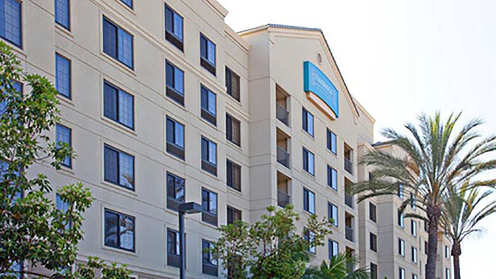 Best Disneyland Hotels For Large Families Best Disneyland Hotel For Large Families Straybridge Suites By Holiday Inn