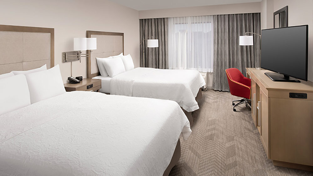 Hampton Inn & Suites