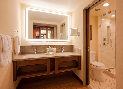 Disneys Grand Californian Hotel and Spa Bathroom