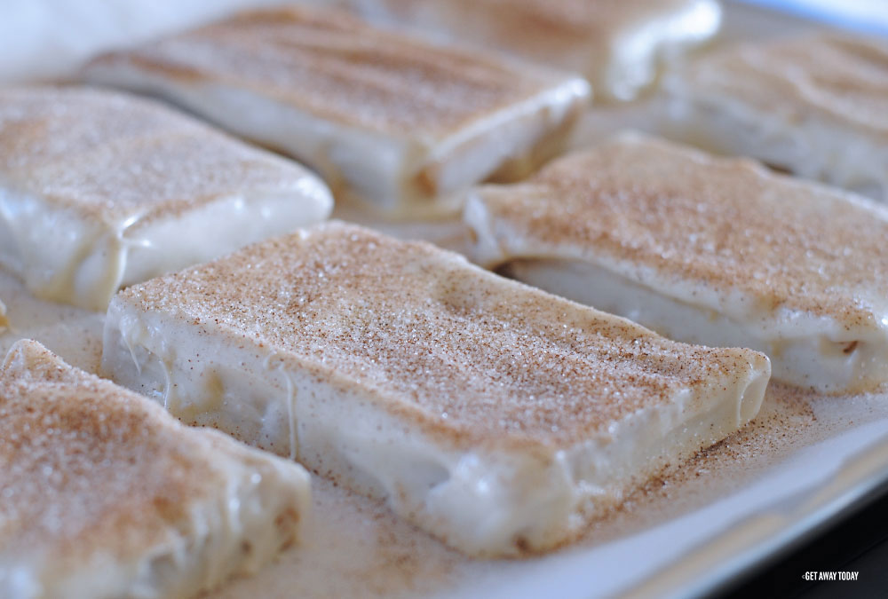 Disney churro toffee with white chocolate and cinnamon sugar on top