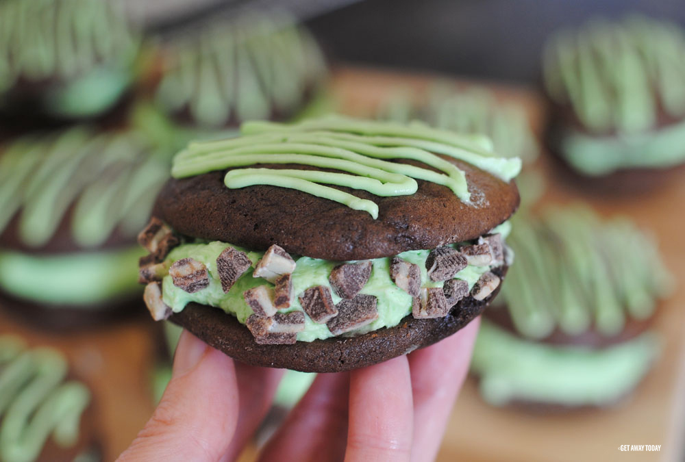 Disneyland Mint Chocolate Whoopie Pie Chips