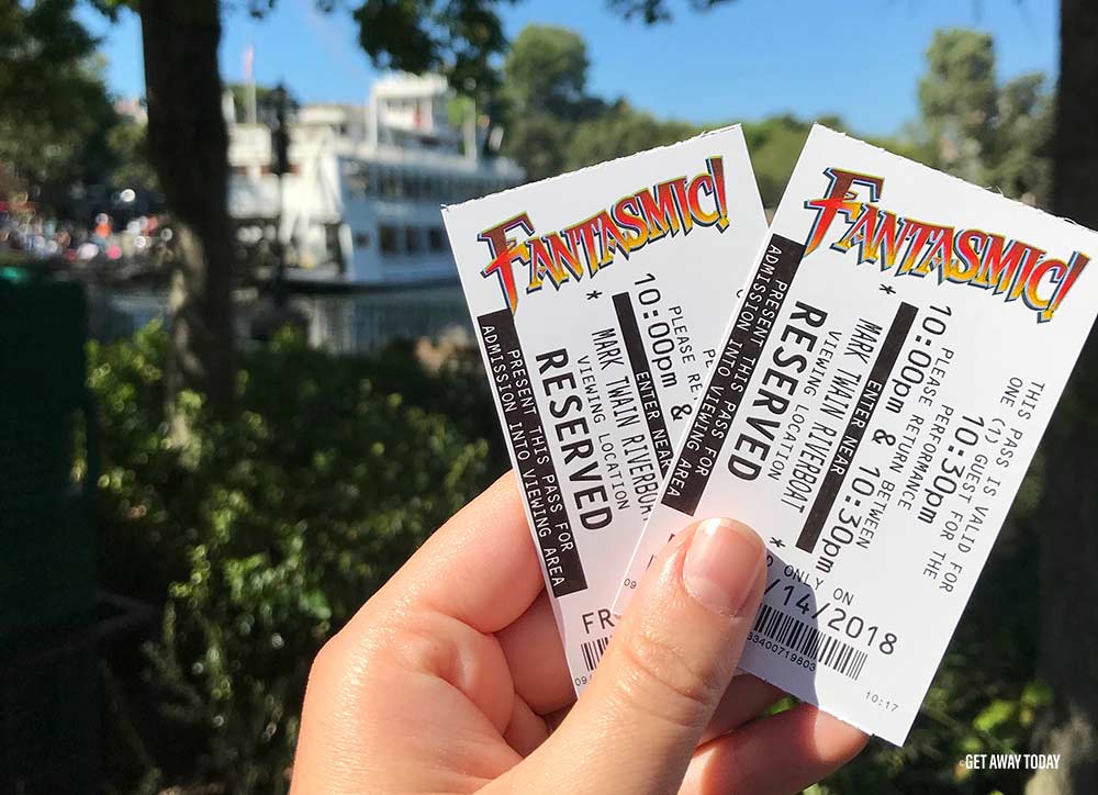 Disneyland Fastpass Tips Fantasmic Show Tickets