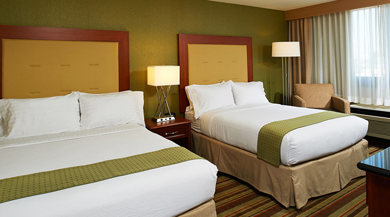 Holiday Inn Buena Park Queen Beds