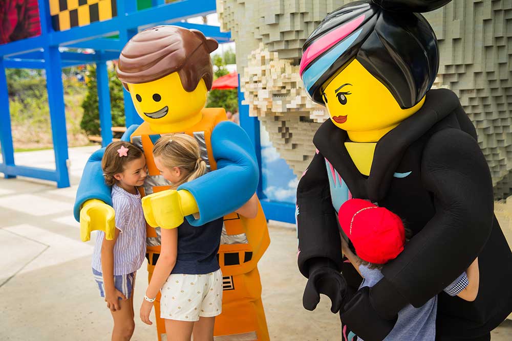 Kids Free October - Legoland Characters