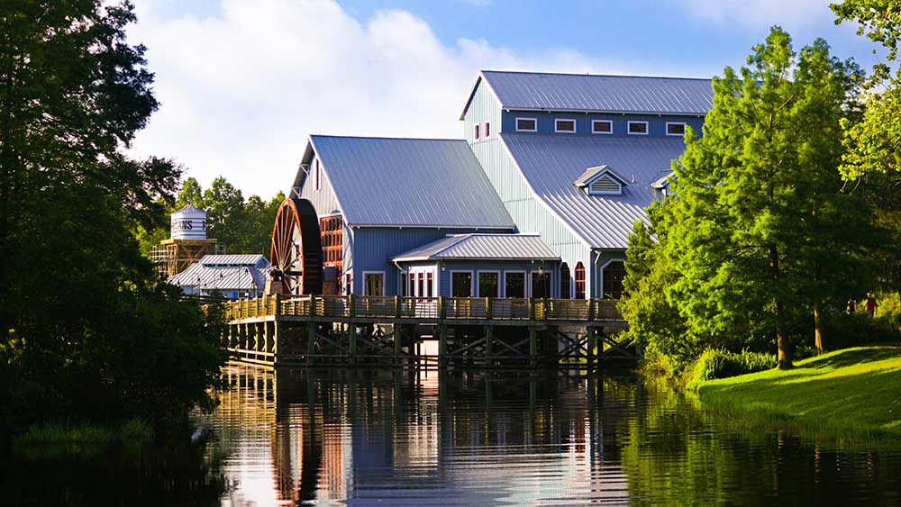 Port Orleans Riverside Review Dining Hall