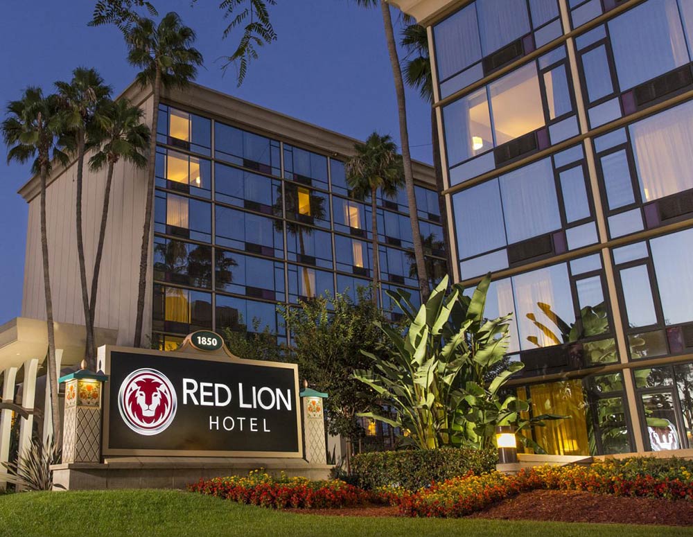 Red Lion Hotel Anaheim Resort Review [ 775 x 1000 Pixel ]