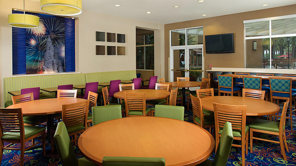 Residence Inn at Anaheim Resort Review Dining