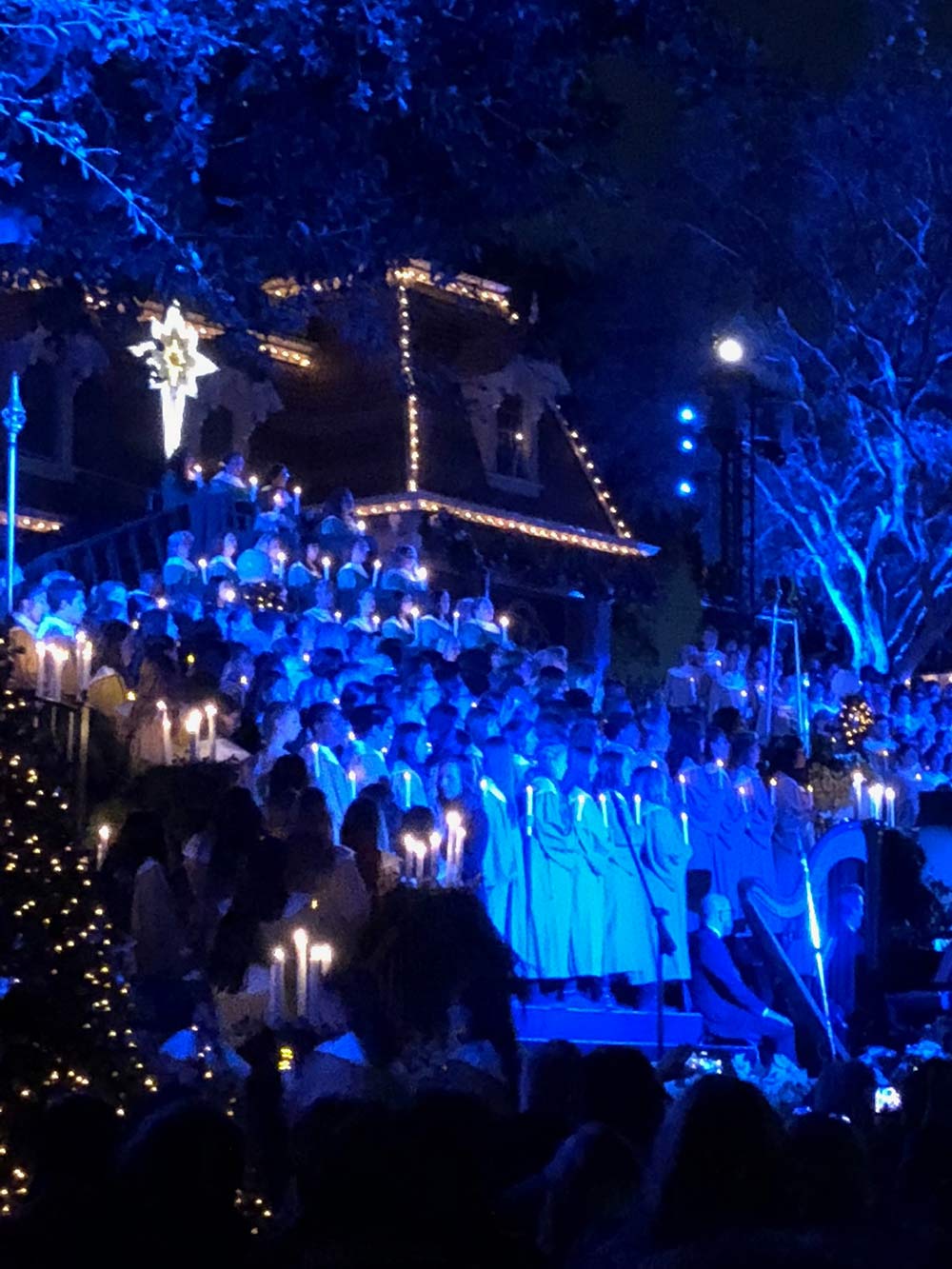 Special Events at Disneyland A Guide to Amazing Fun Choir 2