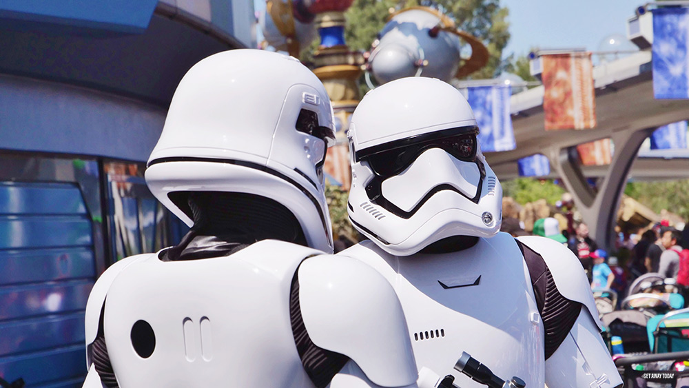 Star Wars Land Disneyland Storm Troopers