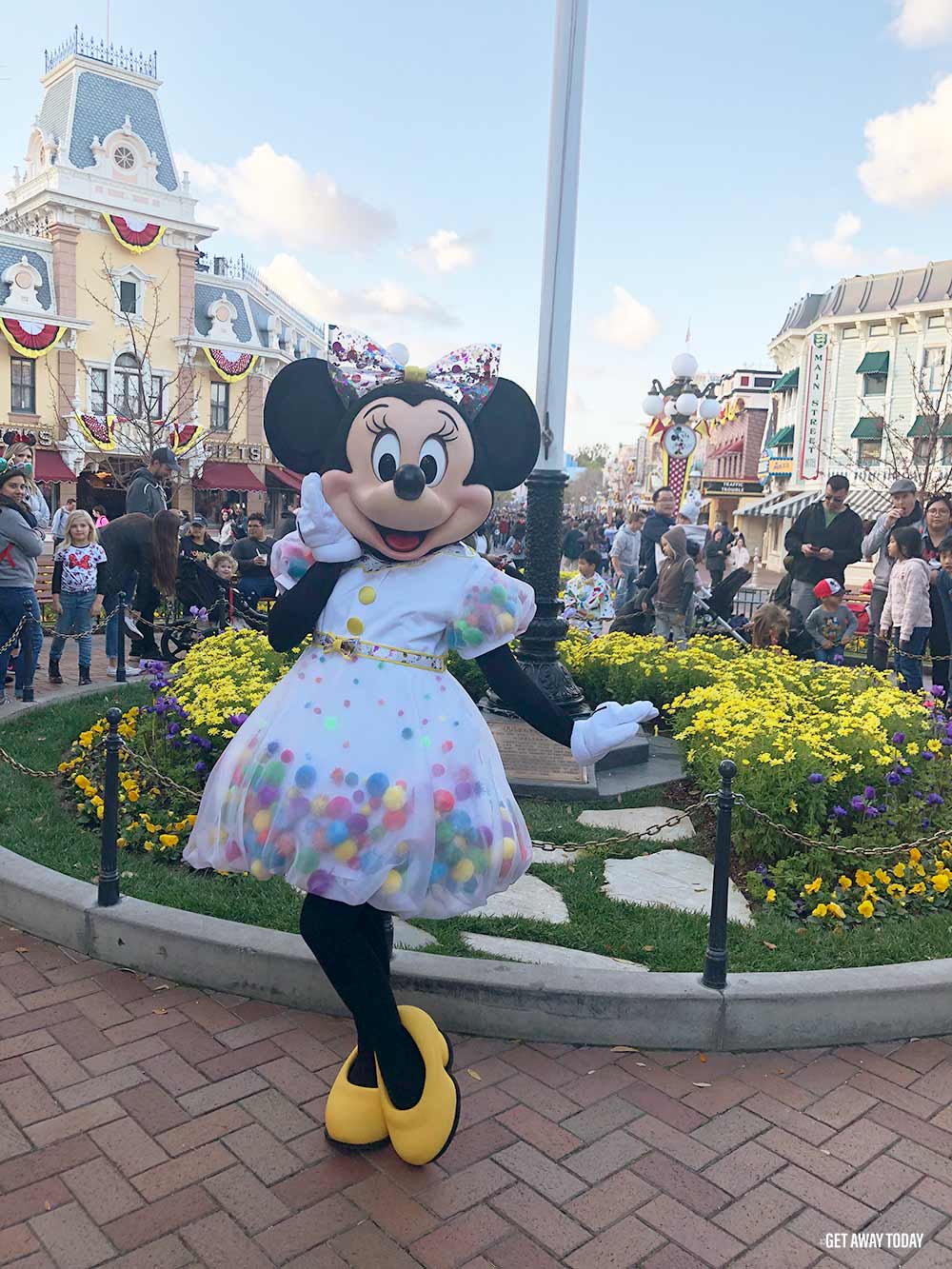 DIY tulle skirt Minnie Mouse