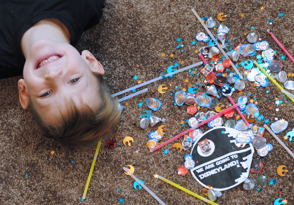 Star Wars Death Star Vacation Surprise Letter and Confetti