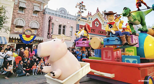 Disney Piggy Bank Float