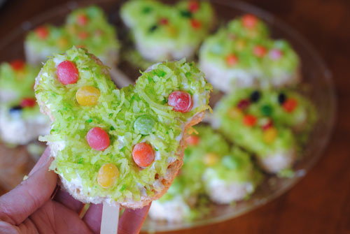 Mickey Treats - Make these cute and easy Mickey Spring Rice Krispy Treats for your family with our copycat Disneyland recipe. Your kids will love helping you make them. Get the how-to on the blog today: www.orsoshesays.com