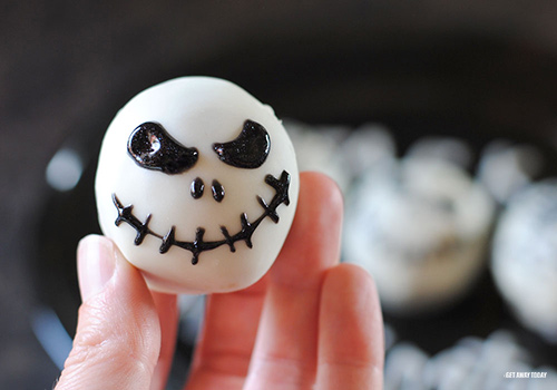 Jack Skellington Oreo Pops