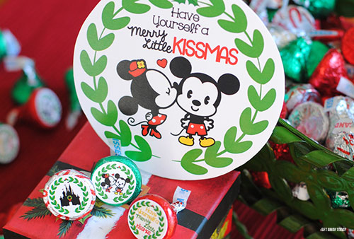 Disney Kissmas Vacation Surprise Close