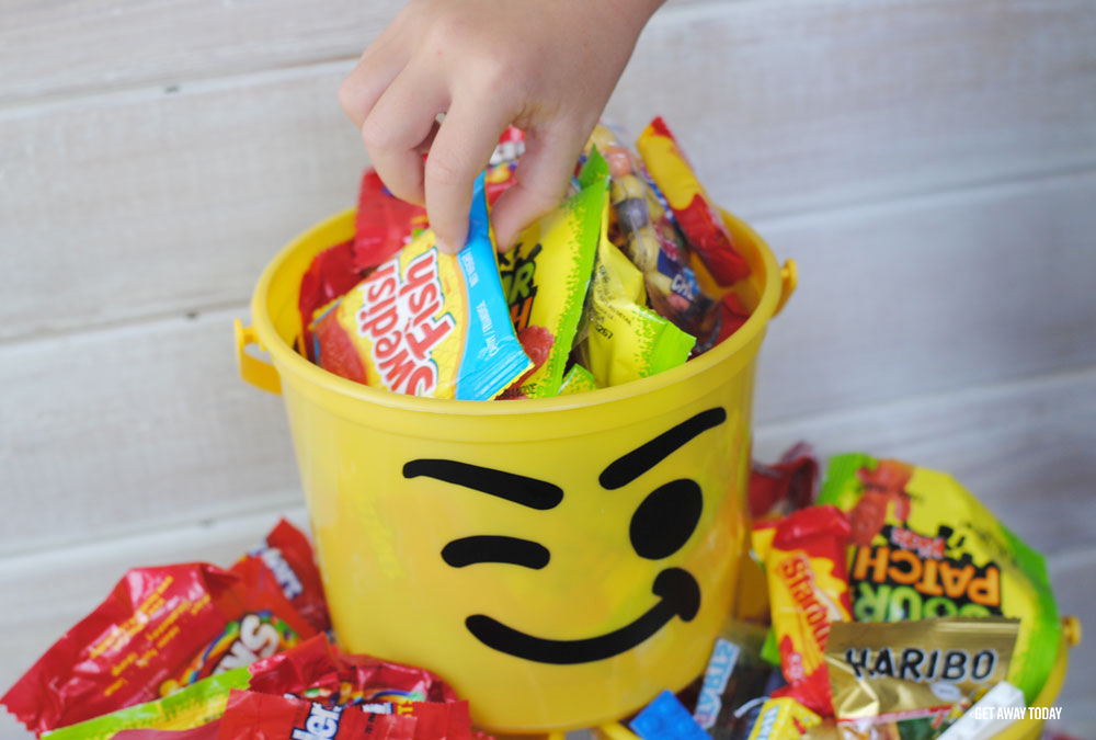 Lego Bucket Craft Treat