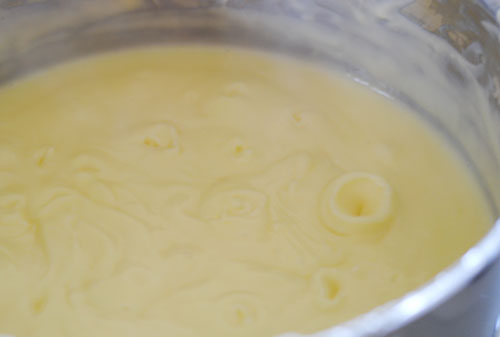 Bubbling butterbeer potted cream