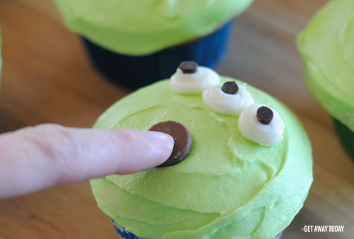 Toy Story Alien Cupcakes Chocolate Chip