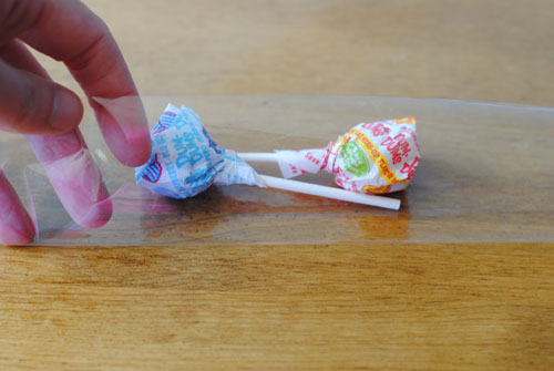 Fold vacation necklace